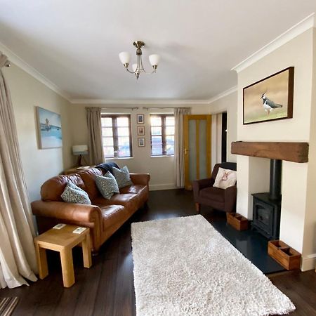 Lapwing Cottage Docking Exterior photo